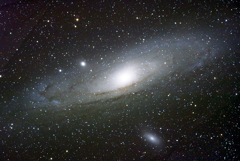Galaxia Andrómeda. / Wikipedia, Boris Štromar
