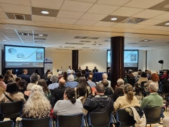 Vista general del lleno absoluto de la sala